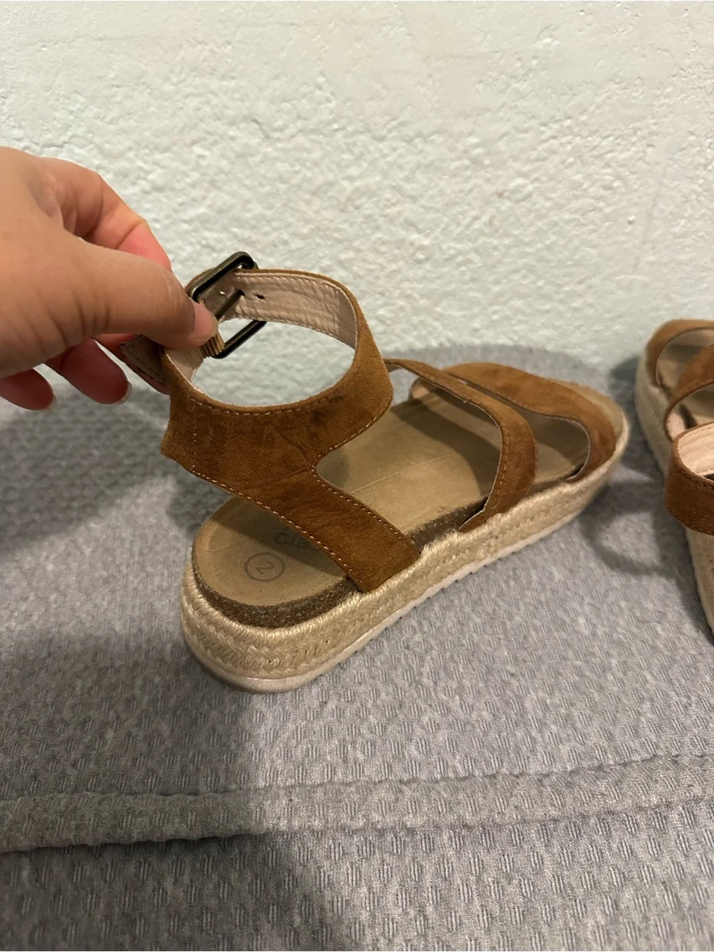 Kids Brown Suede Platform Sandals Size 2